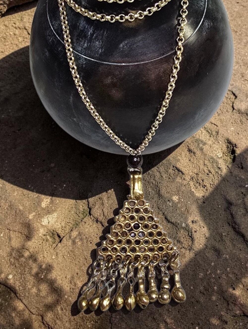 Vintage Afghan Pendant Necklace w/ Almandine Garnets - Picture 4 of 5